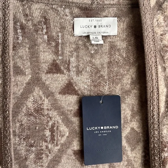 NEW WITH TAGS!! Lucky Brand fringe sweater. Size Large - Picture 3 of 7